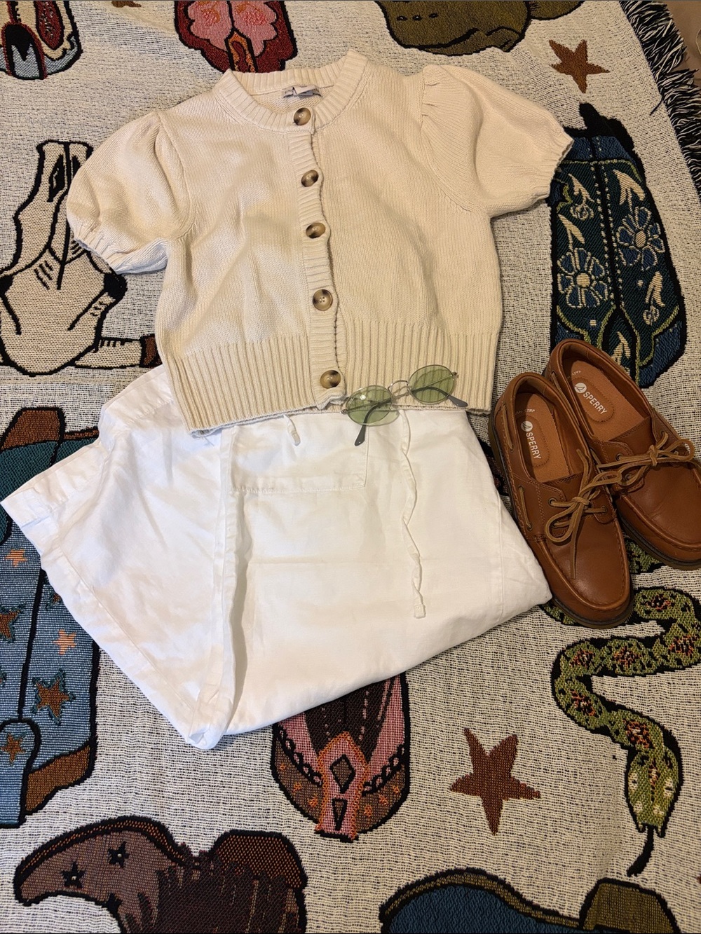Sincerely Jules Cream short sleeve   Cardigan Sz M